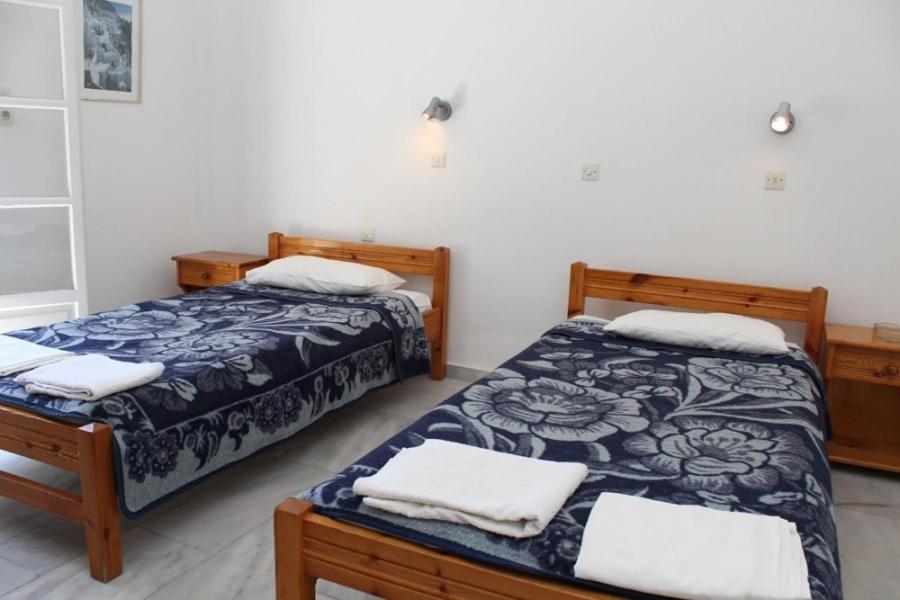 Purple Pig Stars Camping & Bungalows Мілопотас Номер фото
